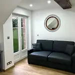 Le Madame Little Apartment