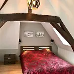 Le Madame Little Apartment